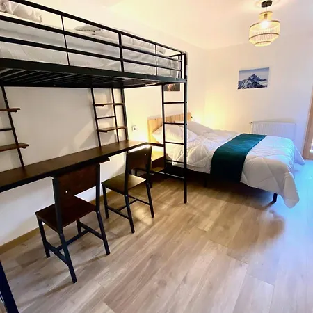 Renovated With Terrace For 14 People * Saint-Jean-de-Maurienne