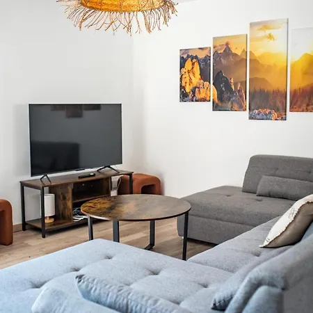 Renovated With Terrace For 14 People Lägenhet Saint-Jean-de-Maurienne