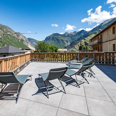 Renovated With Terrace For 14 People *